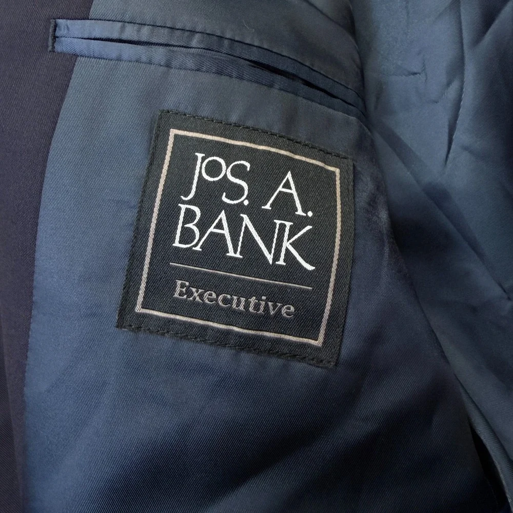 Jos A Bank Mens Blazer Exacutive Navy Wool 40 Short Gold Buttons‎